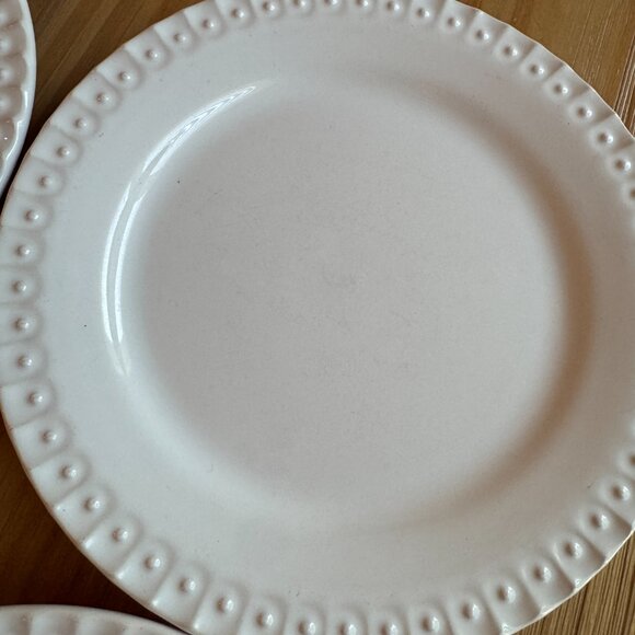 4 Southern Living Alexa white salad plates beaded trim - Picture 2 of 6